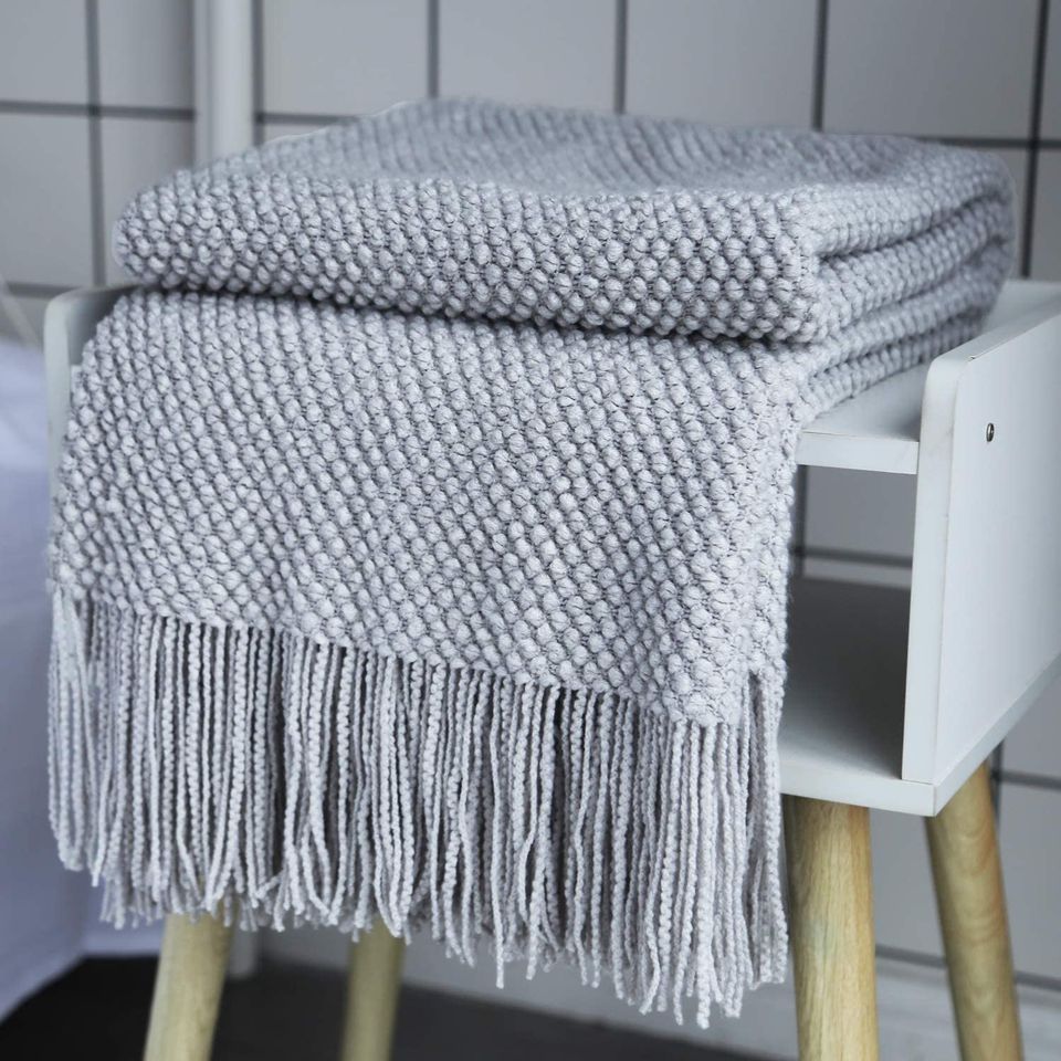 LOMAO Knitted Throw Blanket with Tassels Bubble Textured Soft Lightweight