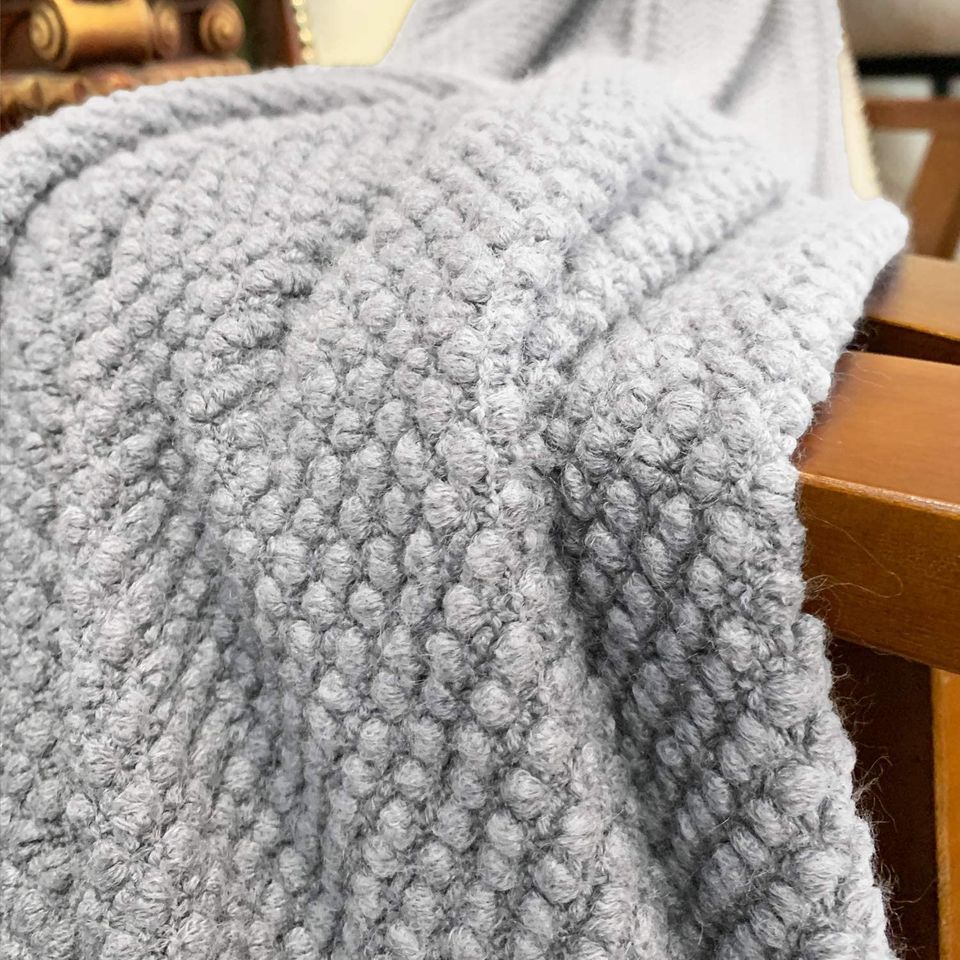 LOMAO Knitted Throw Blanket with Tassels Bubble Textured Soft Lightweight
