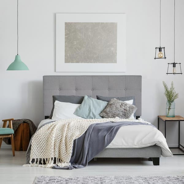 New Laval Glacier Queen Button Tufted Bed Frame